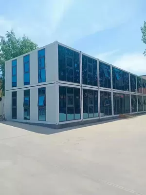 5 Bedroom Shipping Container House Customized Container Homes With Solar Panels For Personal House