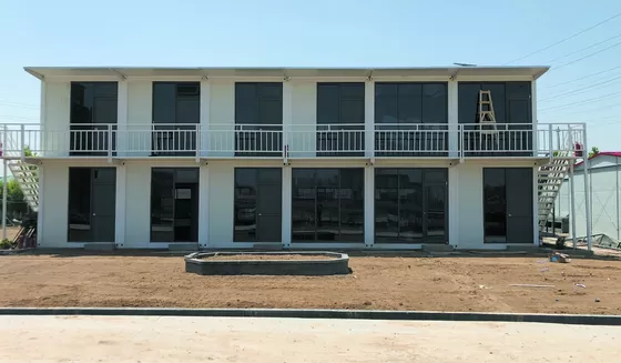 Movable 2 Bedroom Prefab Homes , Galvanized Steel Expandable Prefab Homes