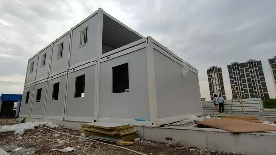 BOXSPACE Prefabricated Construction House Fast Build Flat Pack Container Office Dormitory Construction Site Prefab House